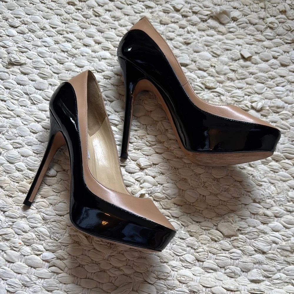 Jimmy Choo - size 37 1/2 - Black and Tan High Heels